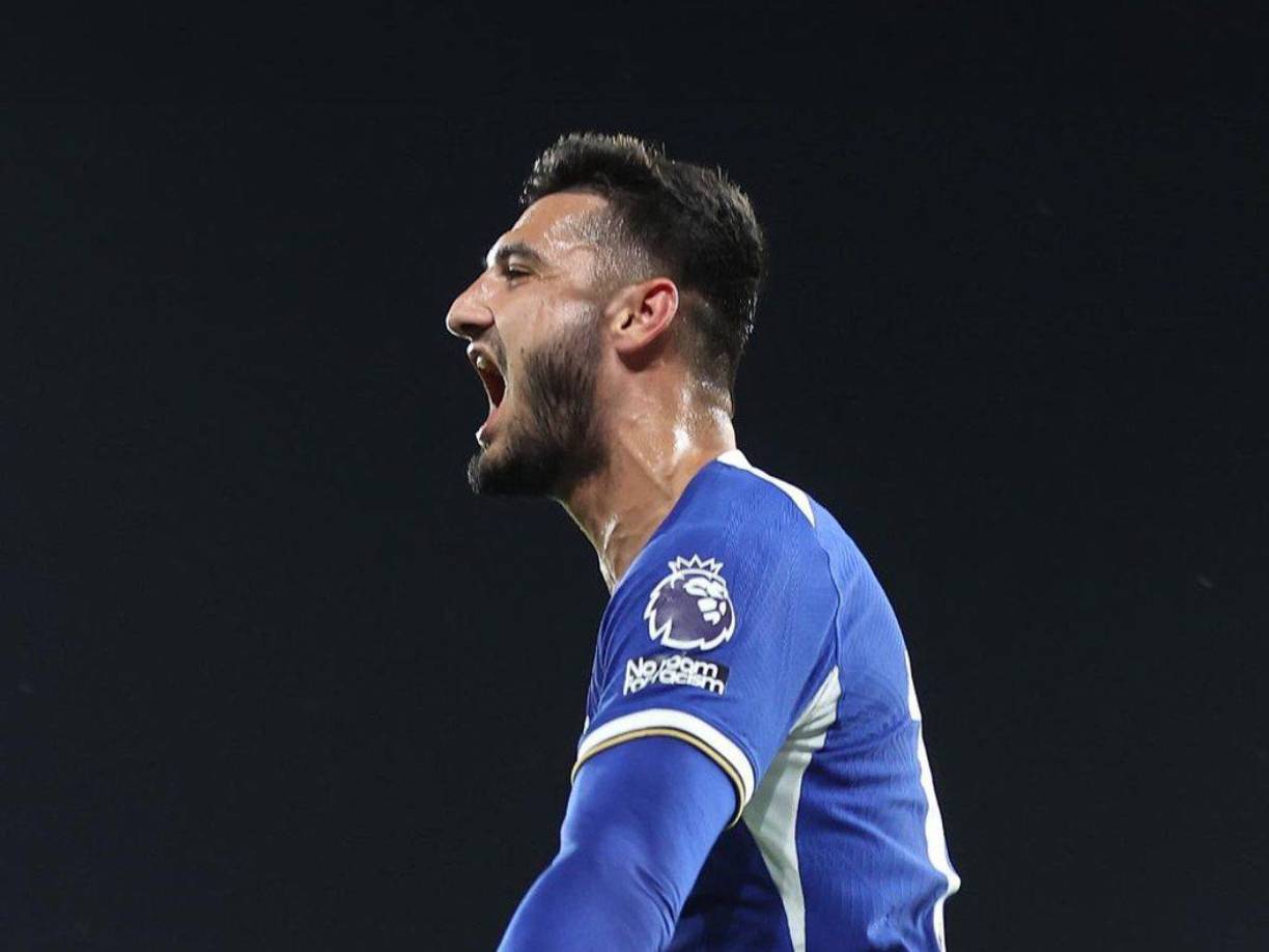 El Ipswich Town está cerca de cerrar un acuerdo con el Chelsea por el delantero Armando Broja . El acuerdo es por un préstamo por una temporada y se espera que incluya una opción de compra por un valor de alrededor de 30 millones de libras.