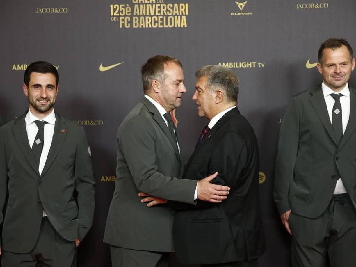 En una velada en la que se reivindicaron las esencias del club y se dio a conocer el himno y la mascota de dicha celebración.