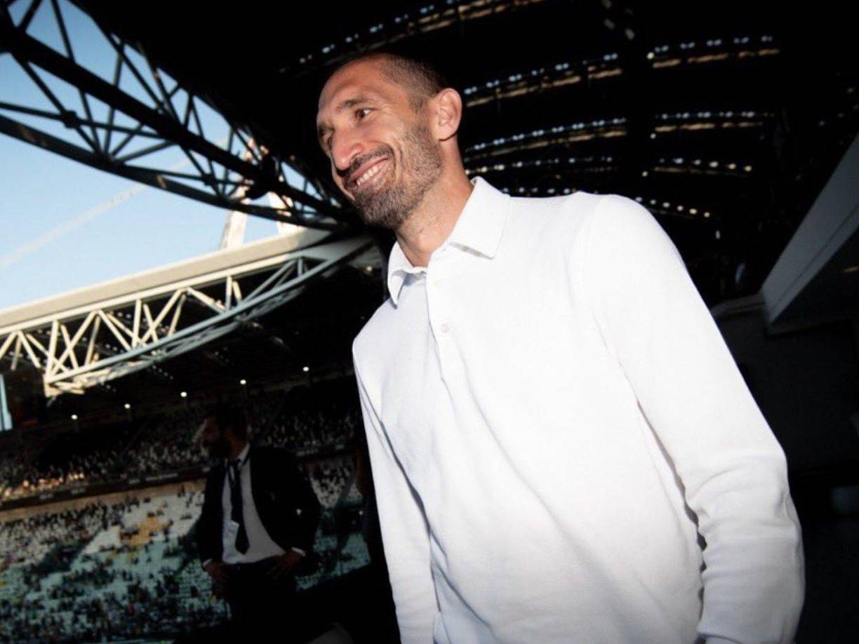 Giorgio Chiellini regresa a la Juventus tras su retiro. El exdefensor ahora es el nuevo responsable de Relaciones Institucionales del Fútbol.