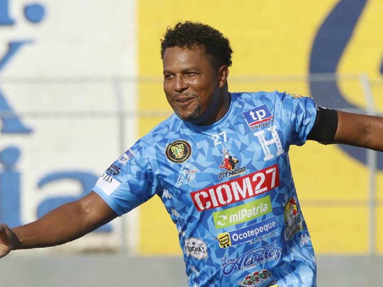 Otra red social en la cual acaba de incursionar Pavón y que estará subiendo material es Tik Tok, incluso ya ha hecho varios lives.