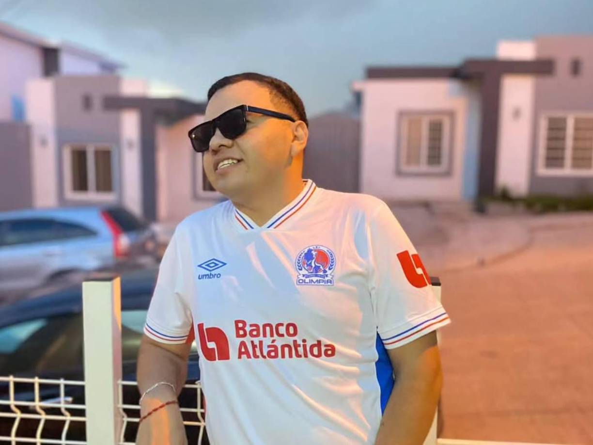 El periodista es aficionado al Olimpia. 