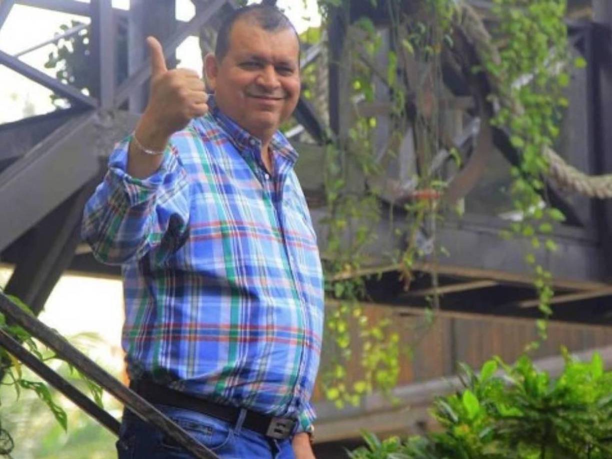 “Rashid anduvo hablando con gente del Partido Libre, ahora se hizo enemigo porque está frustrado ya que no le dieron oportunidad”, mencionó Ponce Morazán.