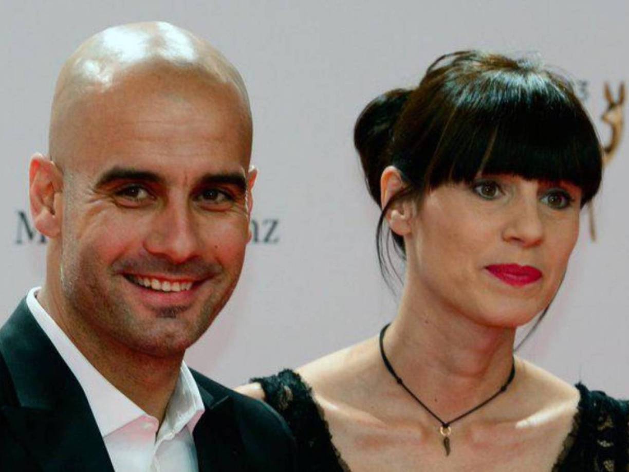 Después de casi 30 años de relación, Pep Guardiola y Cristina Serra han decidido separarse. así lo cuenta Las Mamarazzis en su página.