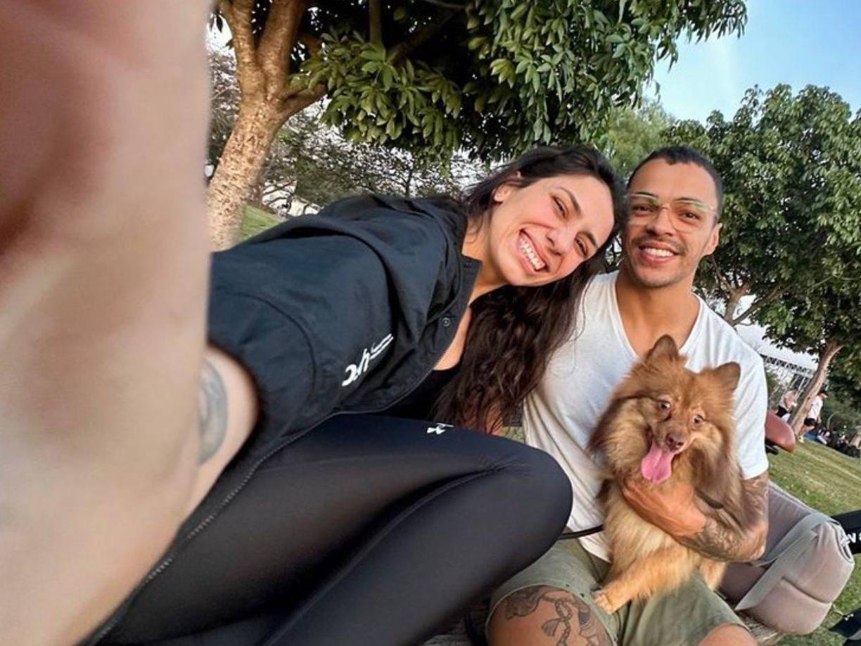 Gabriel Santos, pareja de Ana Carolina, también se marchó sin permiso de la Villa la noche del viernes en las vísperas de su participación en el relevo 4x100 m libre masculinos, en el que Brasil tampoco avanzó a la final.