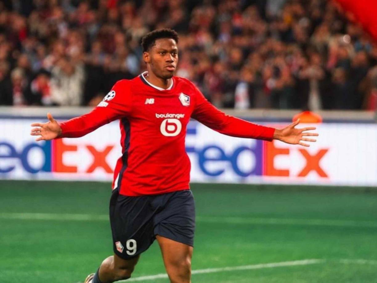 Jonathan David es objeto de deseo de los grandes equipos del fútbol europeo. El delantero canadiense del Lille acaba contrato a final de temporada y está en muchas agendas. Uno de los clubes que más fuerte podría pujar por él es la Juventus de Turín.