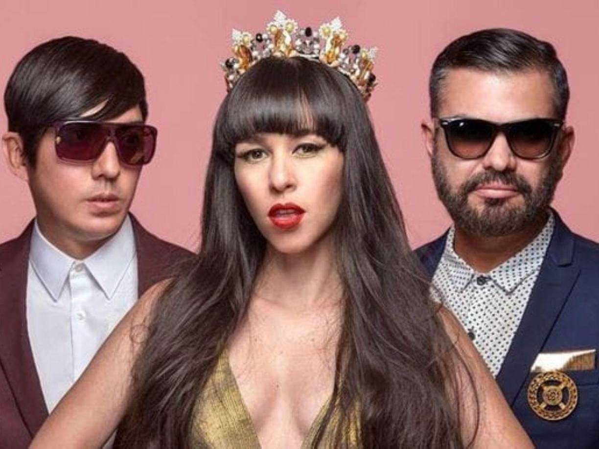 Luego de cinco años de hacer de haber desaparecido hasta de las redes sociales, Belanova compartió atreves de Instagram el line up del festival “Bésame mucho”, en el que participará marcando su regreso a los escenarios. 