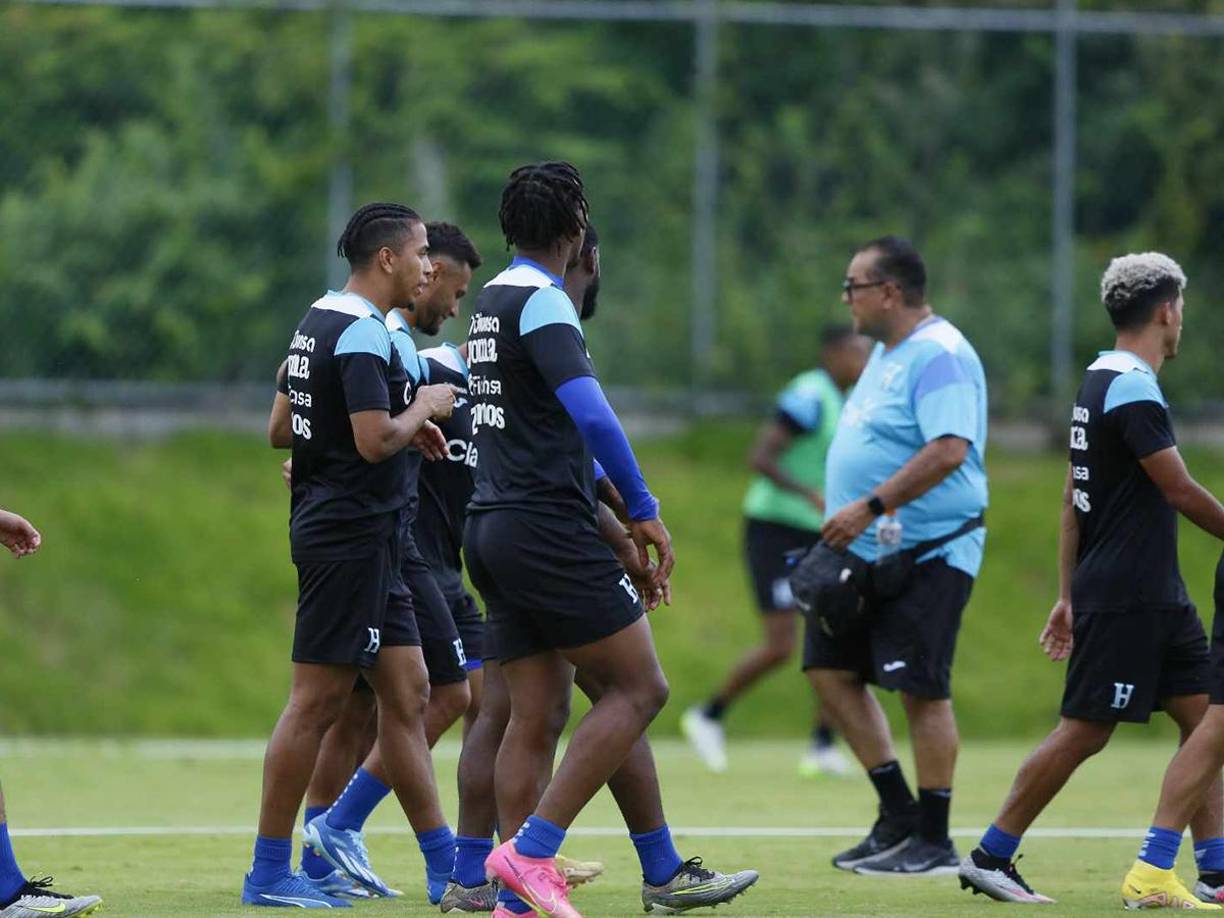 Procedente de Turquía, otro de los legionarios que se unió fue Rigo Rivas. Viene motivado ya que el fin de semana le anotó al poderoso Galatasaray. 