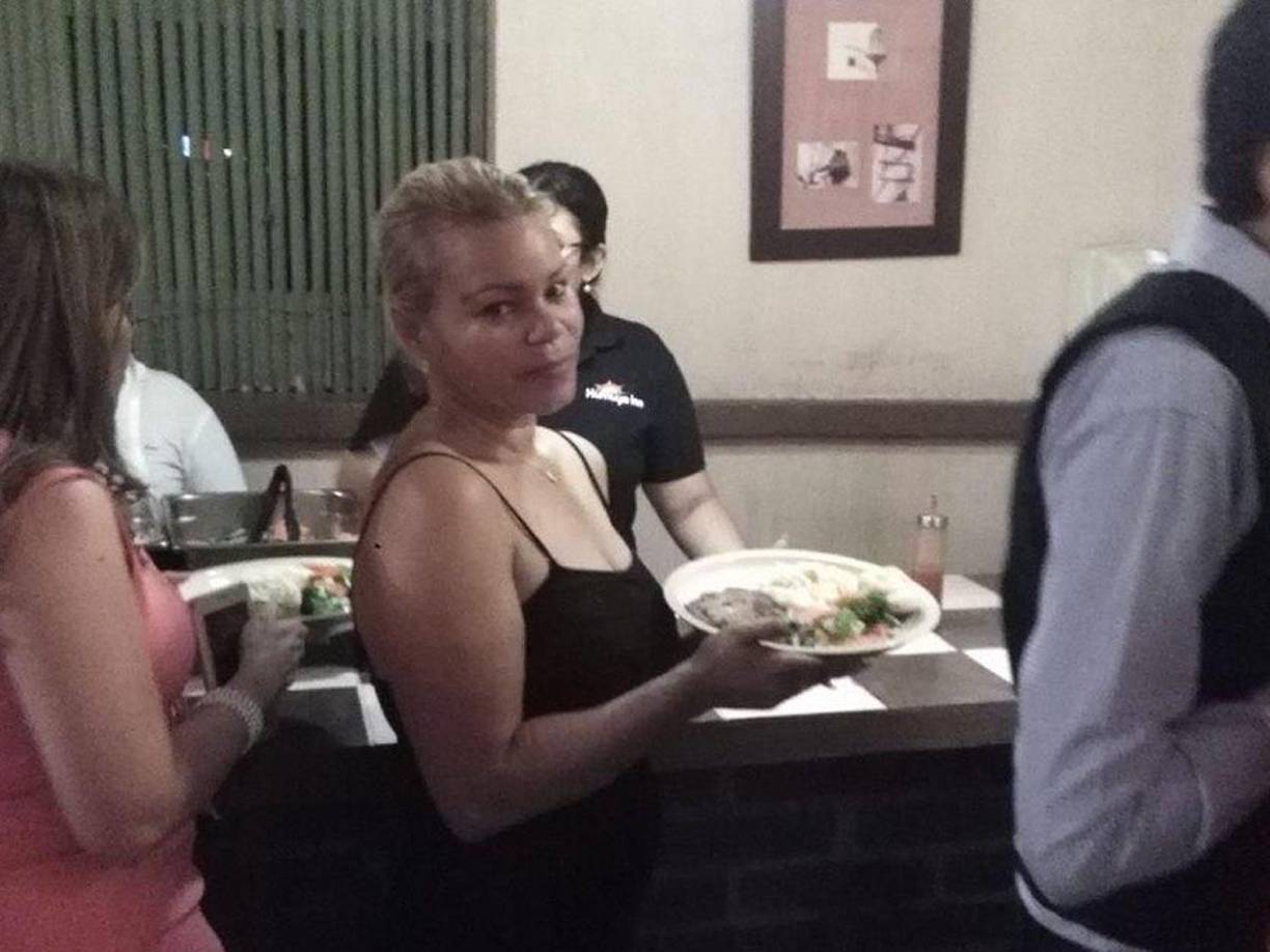 También era licenciada en Lenguas Extranjeras y además cursaba la carrera de derecho.