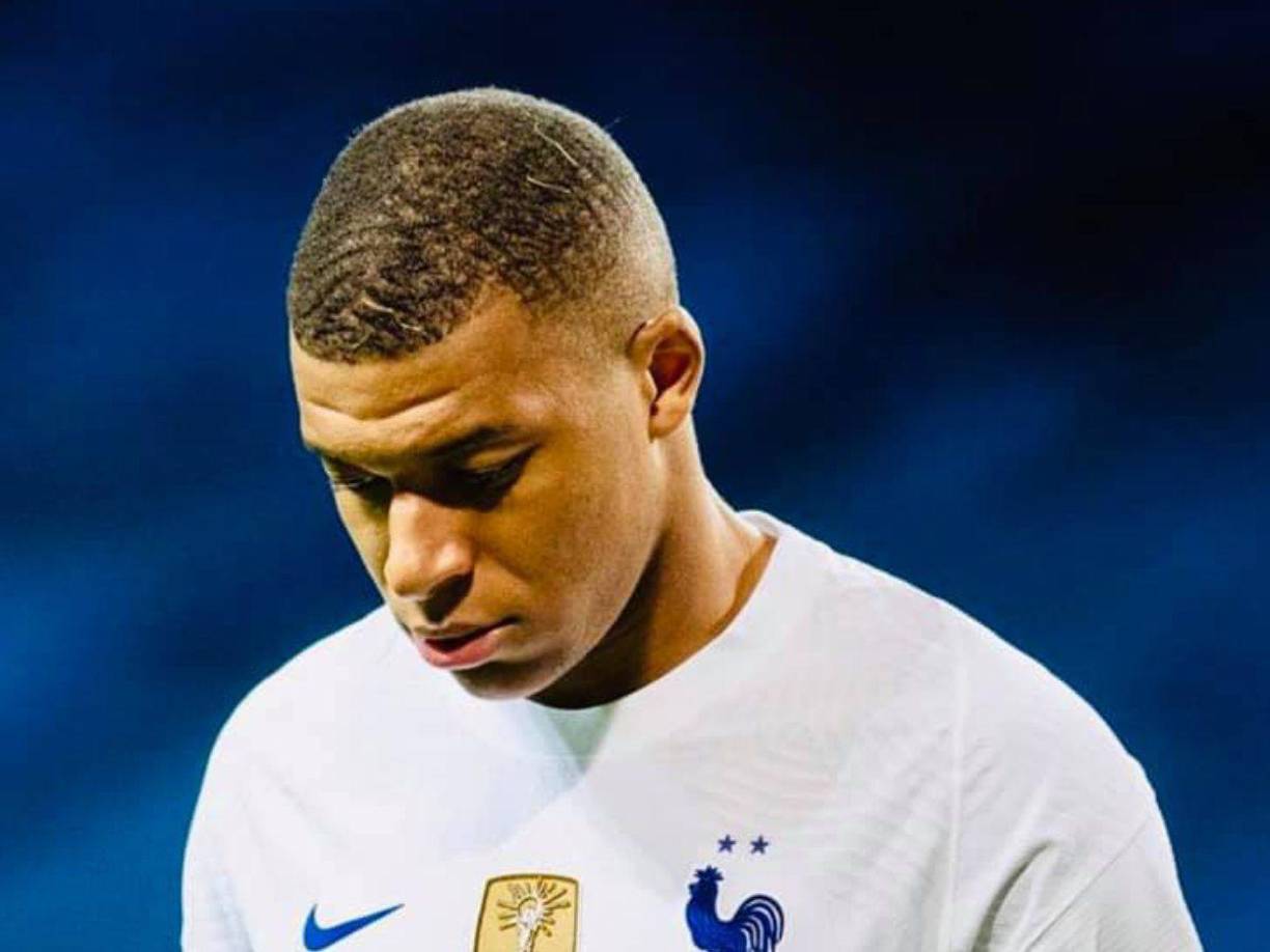 Mbappé cree que el PSG está detrás de la noticia de la presunta violación en el hotel en el que se alojaba en Estocolmo