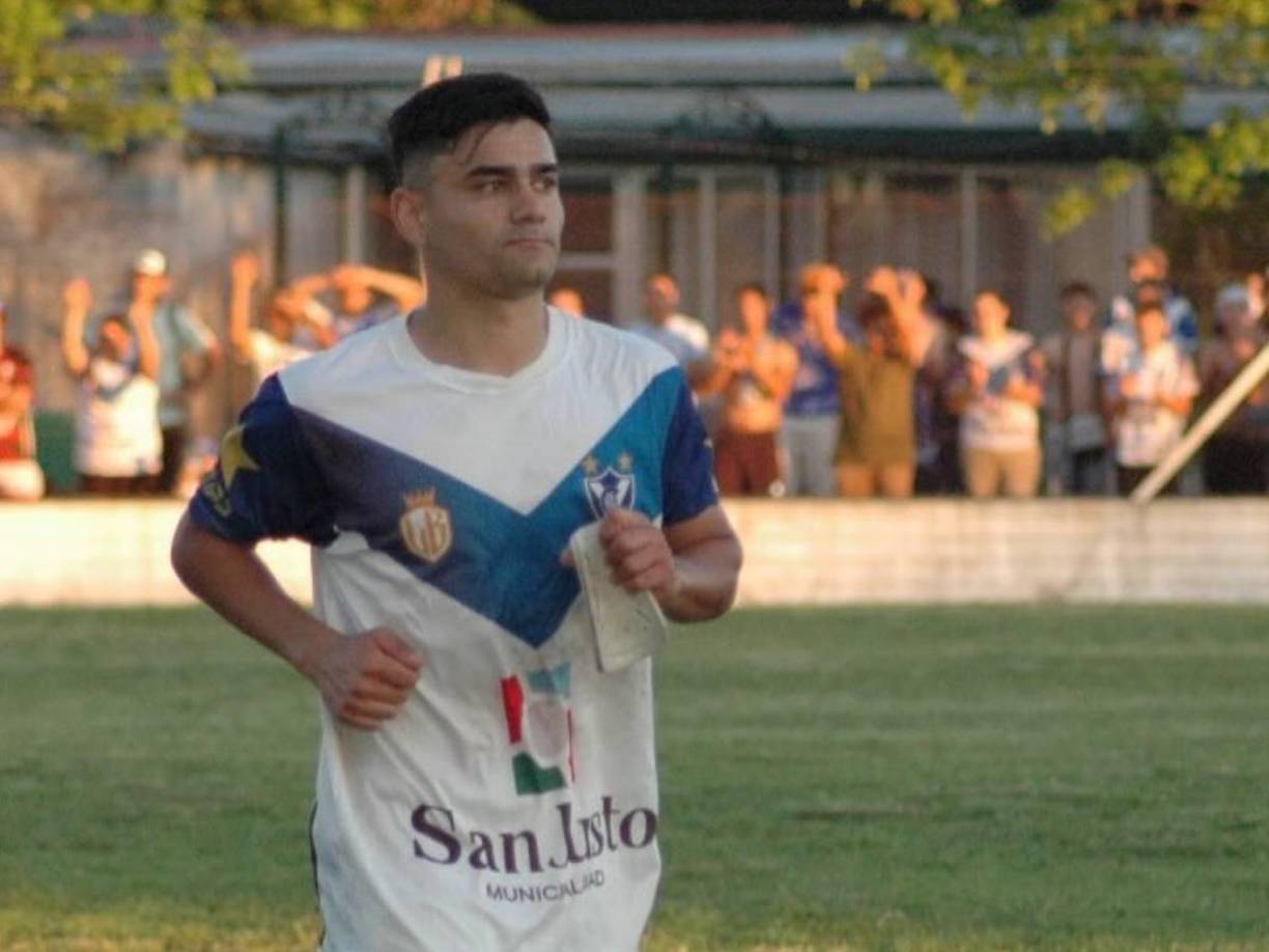 El extremo argentino Gaspar Altamirano podría convertirse en jugador del Olancho FC. Ha estado en clubes como Gutiérrez Sport Club, Deportivo El Galpón, Atlético Uruguay, Defensores de Pronunciamiento, y en el último año estuvo en Club Unión y Recreo
