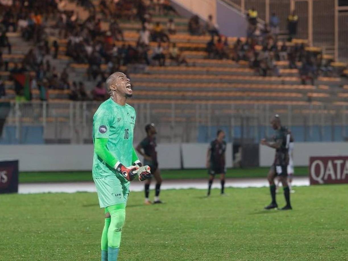 Yannis Clementia: El portero de Martinica fue elegido como el mejor de la fase de grupos de la Nations League.