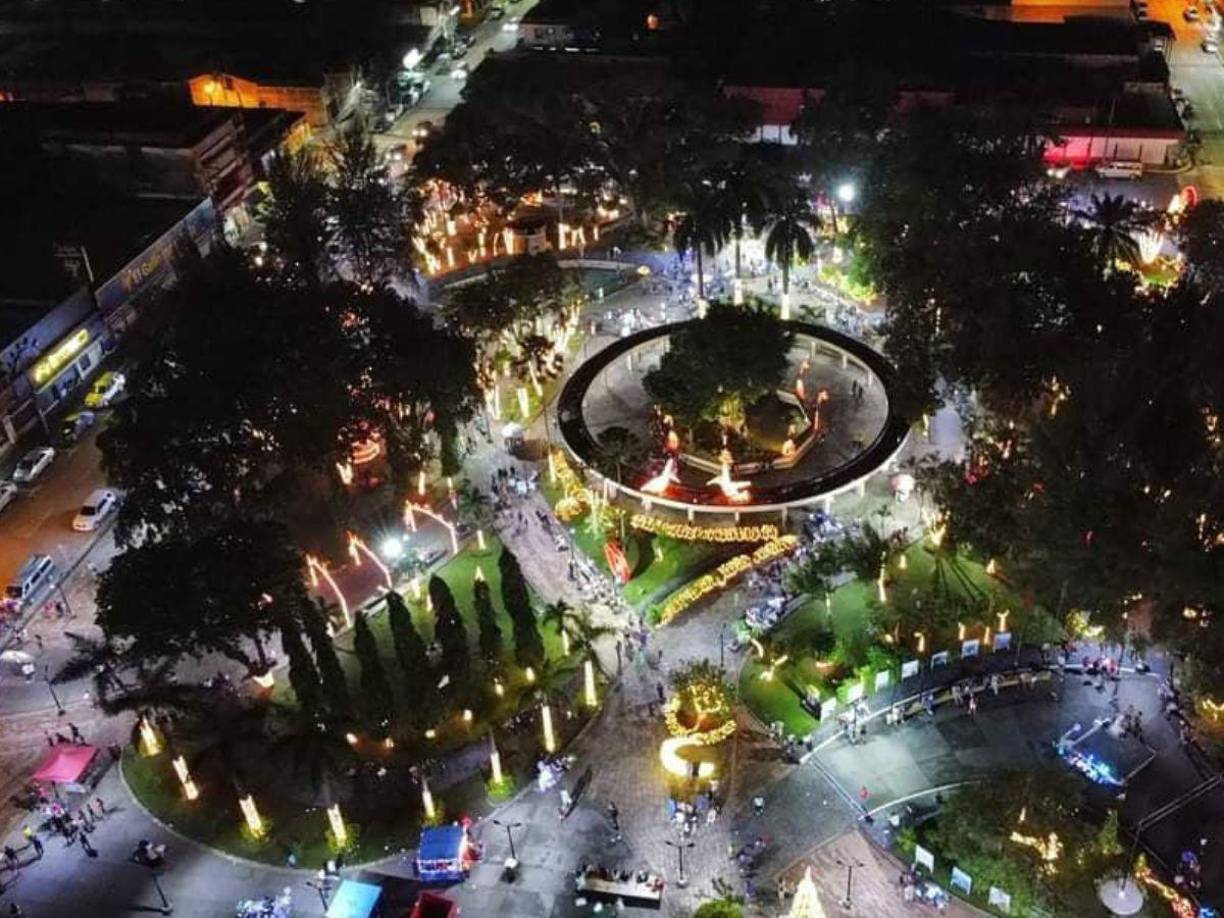 ”La Navidad Dorada” es una tradición en Puerto Cortés que recibe turistas del país y extranjero.