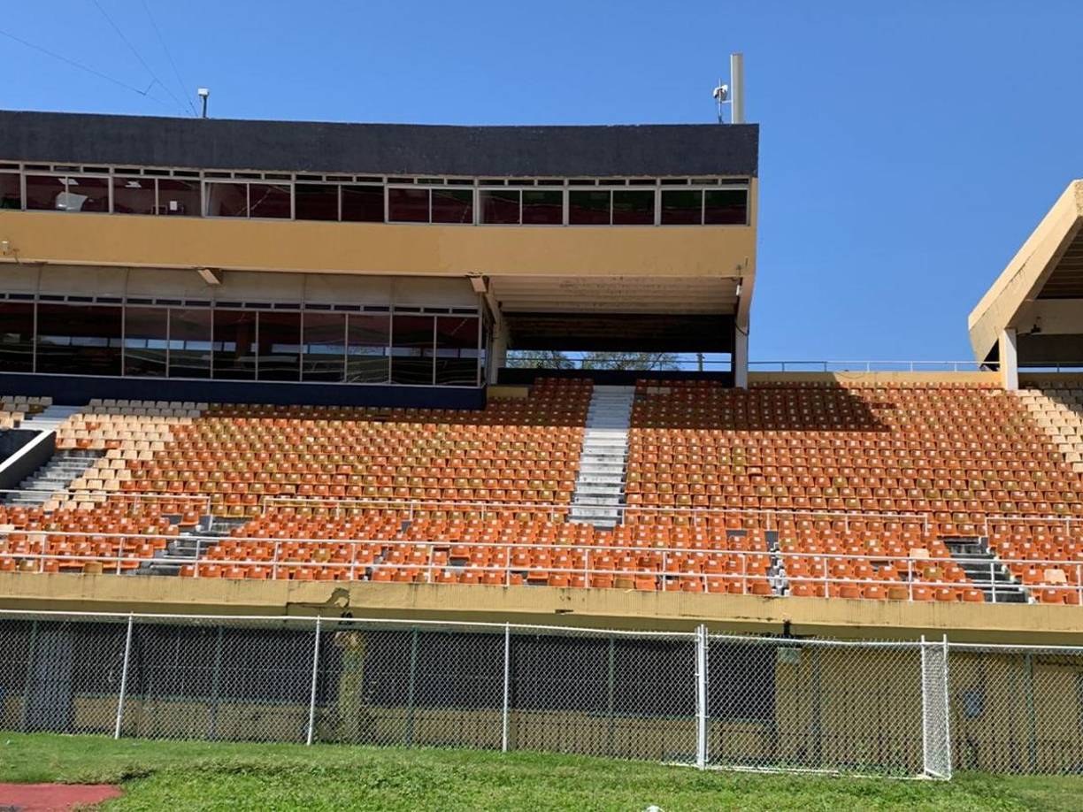 El estadio Olímpico también recibe competencias internacionales de Concacaf. La Selección de República Dominicana y a los clubes Bauger FC, Club Atlético Pantoja y O&amp;M FC.