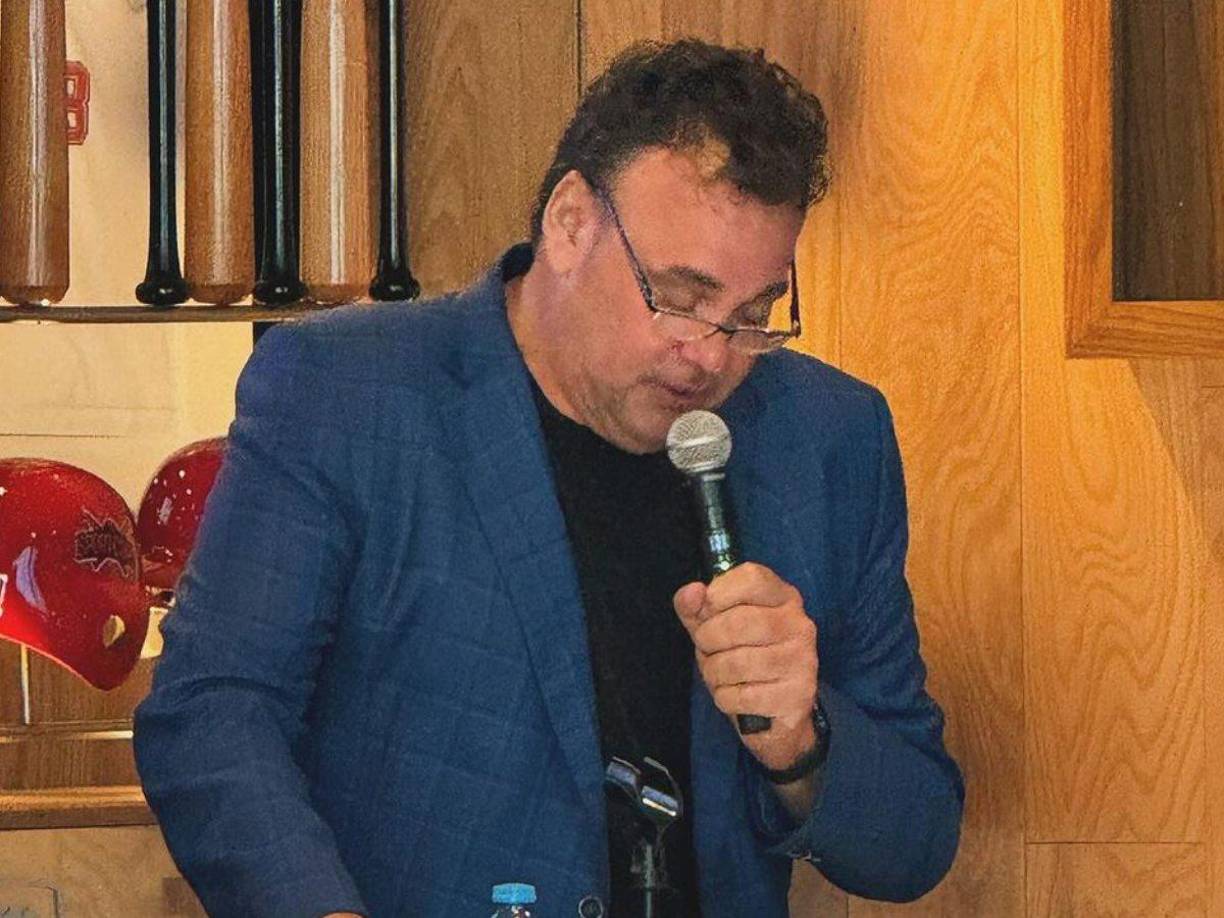 David Faitelson se encargó de comunicar a sus seguidores y a los de Marín sobre lo que sucedió con André, quien tuvo que ser sometido a un trasplante de pulmones.