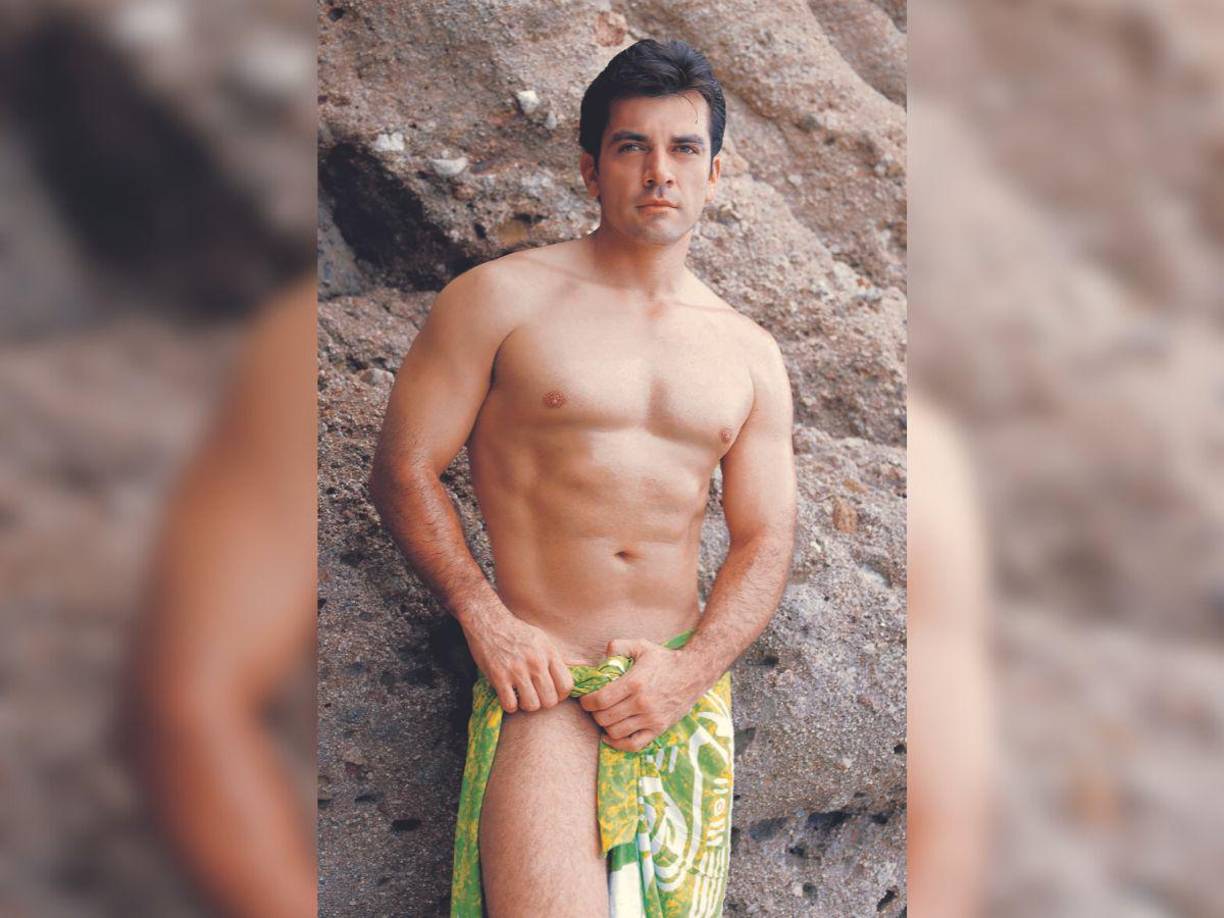 Jorge Salinas ha despertado interés, pero sobretodo preocupación, pues el actor desde hace unos meses ha lucido extremadamente delgado, situación que de inmediato se hizo evidente, pues el galán de telenovelas siempre se caracterizó por tener un cuerpo musculoso.