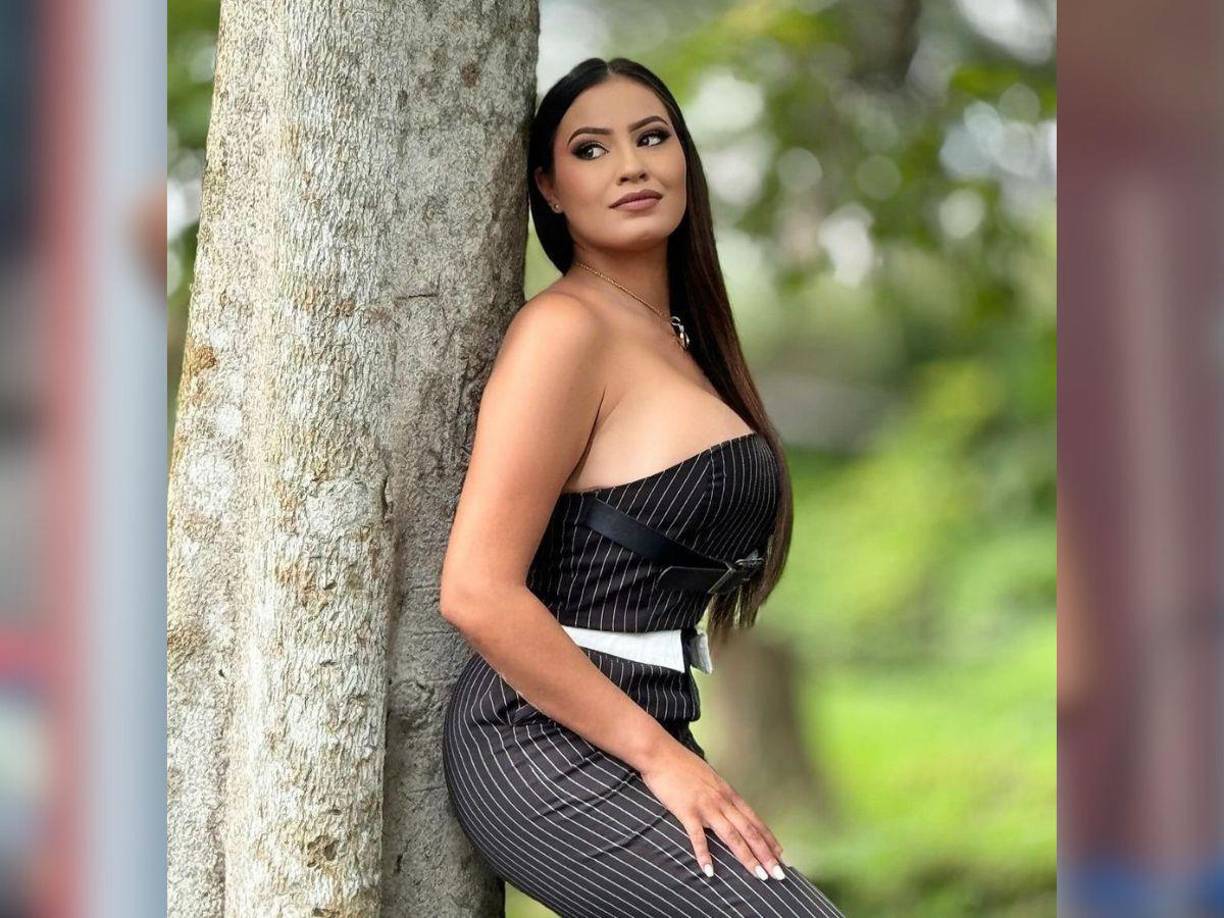 Recientemente, lanzó su propia línea de labiales, mismos que llevó hasta el mercado internacional. 