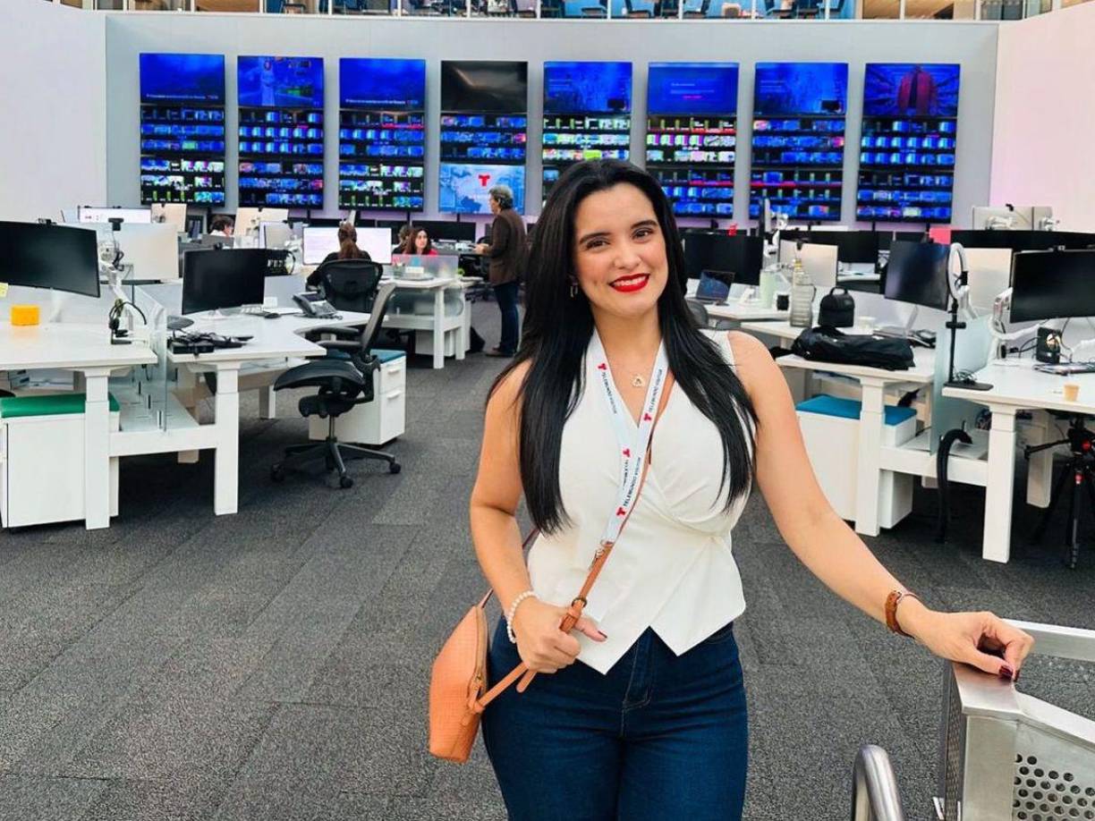 La reconocida comunicadora social hondureña Francy Orellana encendió las redes sociales con sus últimas fotografías publicadas en redes sociales. 