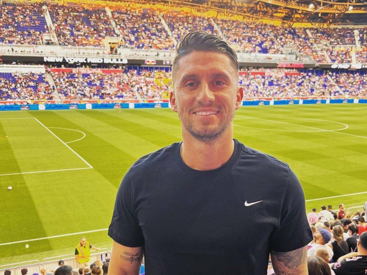 Esteban Espíndola es agente encargado de la oficina en Norteamérica y Argentina. Una nueva faceta tras su retiro como futbolista.