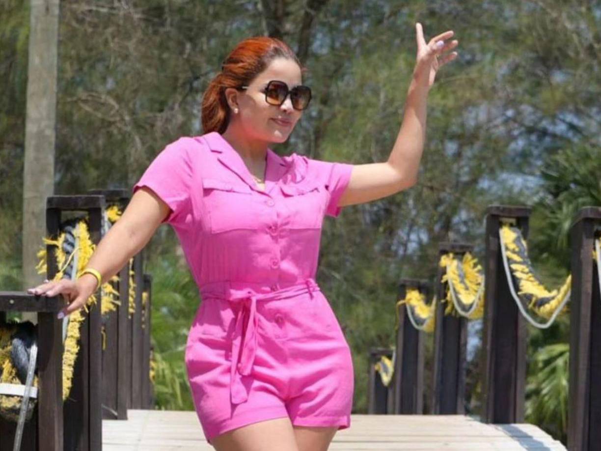 Desde cirugías estéticas hasta pleitos en directo con algunas de sus compañeras son algunos de los mayores escándalos de la comunicadora. 