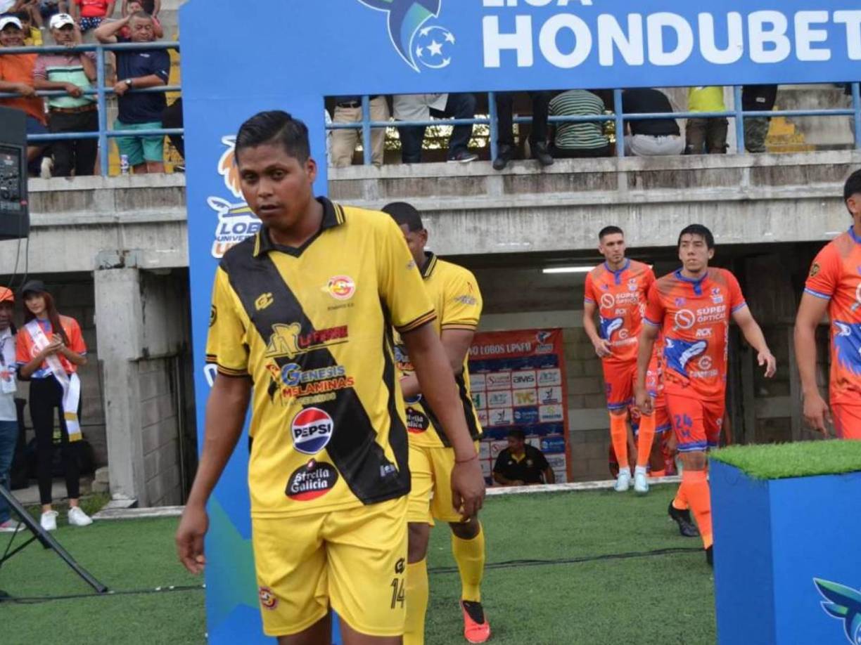 José Ángel Fiallos - El lateral zurdo interesa al Real España, esto después de su buen andar en el Génesis de Comayagua después de su ascenso.