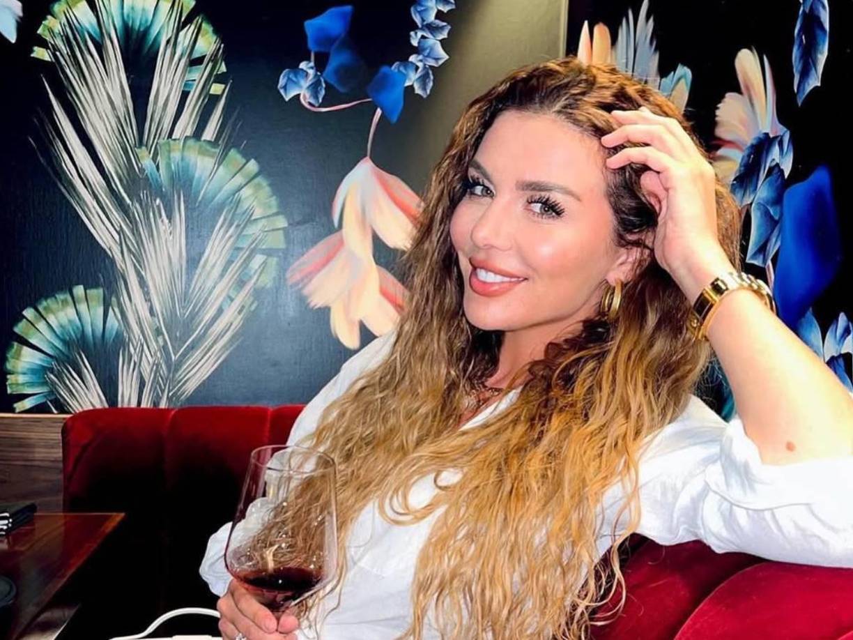 Anna Sedokova es una modelo y cantante ucraniana.