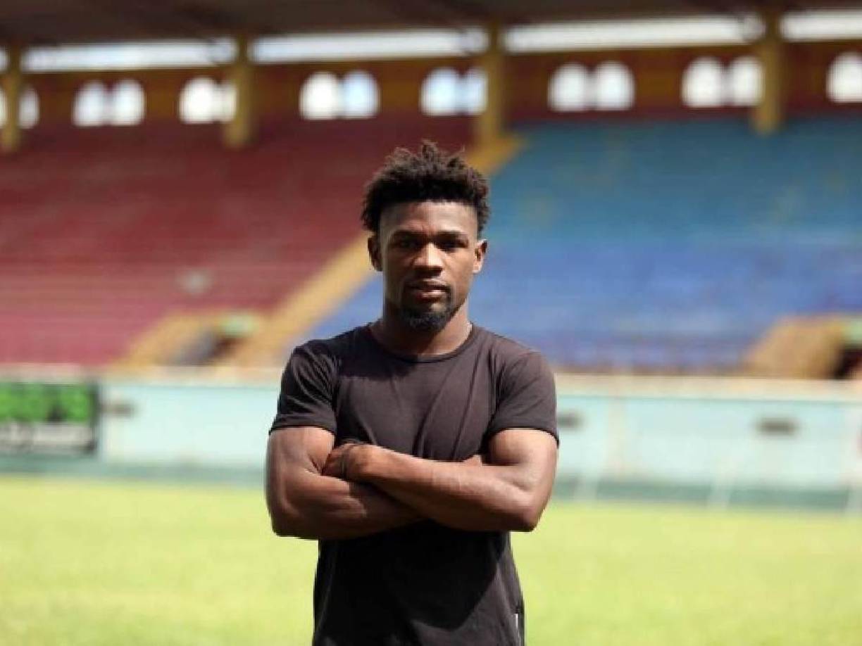 LA PRENSA conoció que Potros de Olancho tiene un nuevo delantero y se trata de Marlon el Machuca Ramírez, quien no logró renovar con Génesis FC.