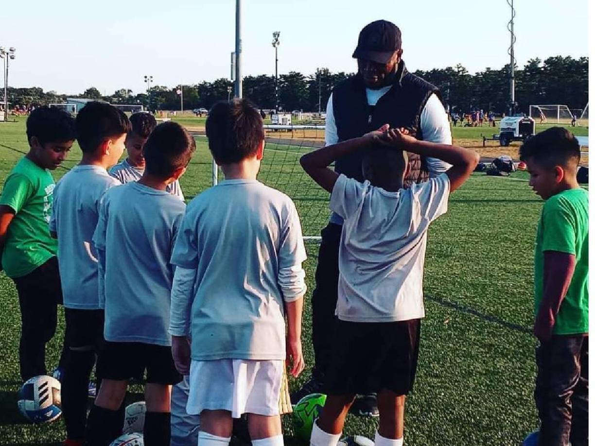 Actualmente, Samuel Caballero radica en Estados Unidos donde tiene su academia.