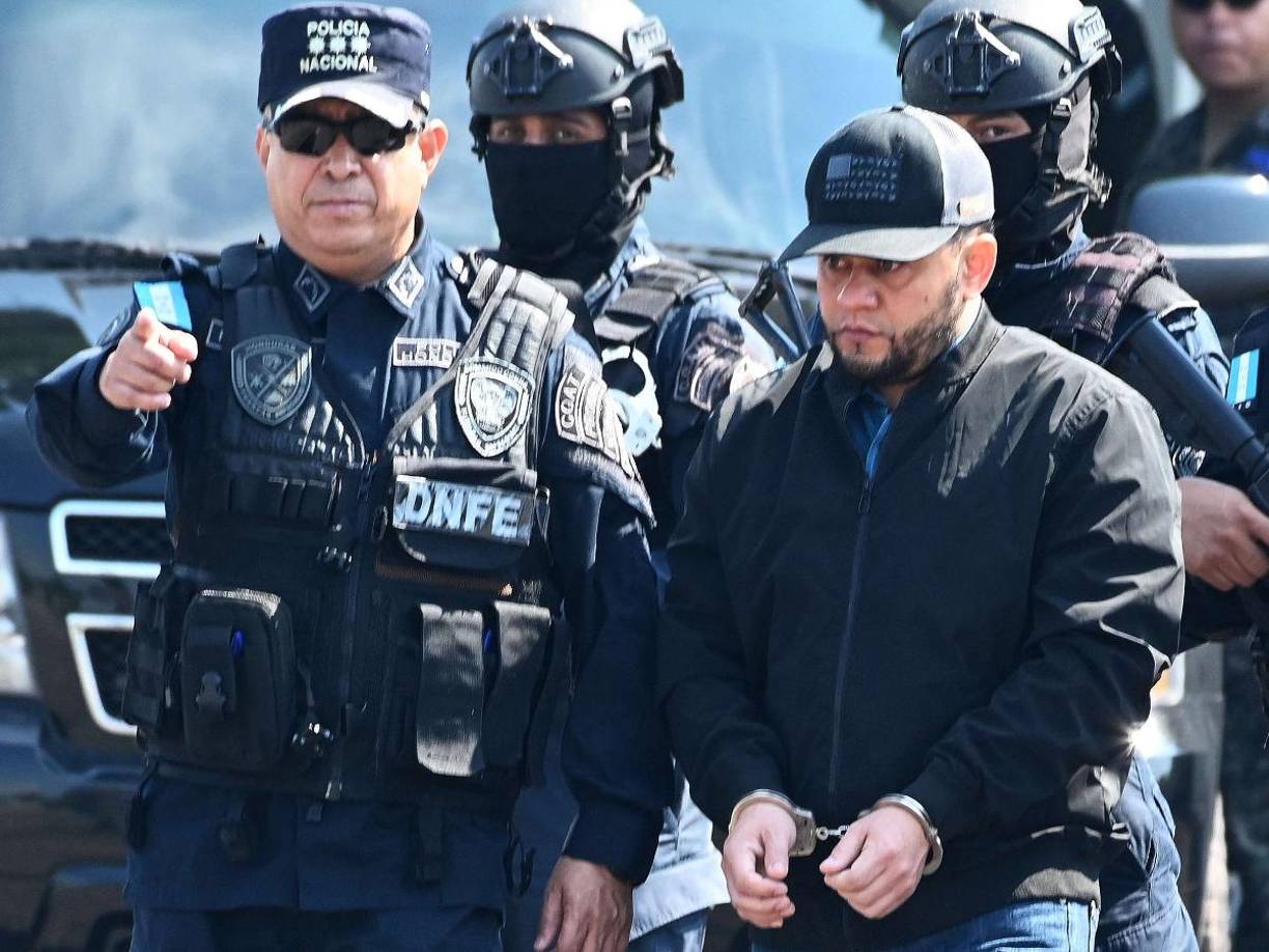 Honduras extraditó ayer a Estados Unidos a un integrante del cartel de Valle Valle Nueva Generación, acusado de narcotráfico por una corte de Virginia, convirtiéndose en el ciudadano número 38 entregado desde 2014 por ese delito, informaron las autoridades militares y policiales