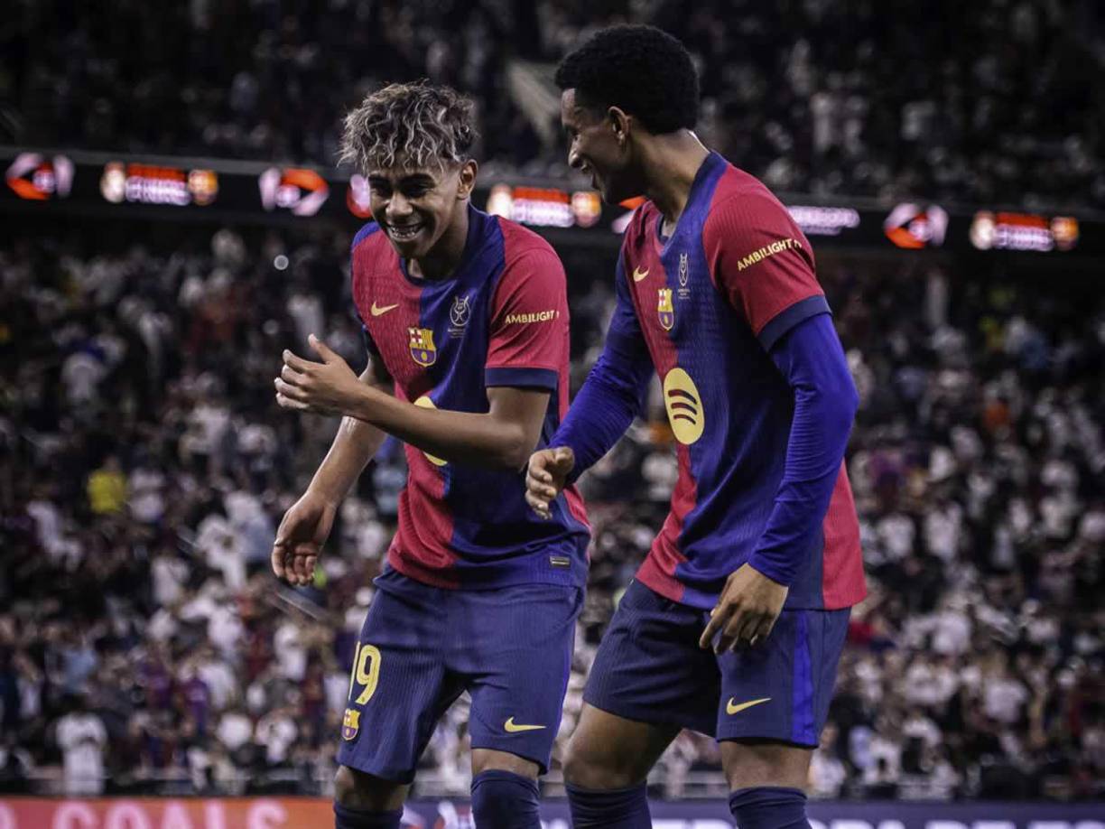 El bailecito de Lamine Yamal y Alejandro Balde tras el gol. Real Madrid fue humillado y bailado por el Barcelona.