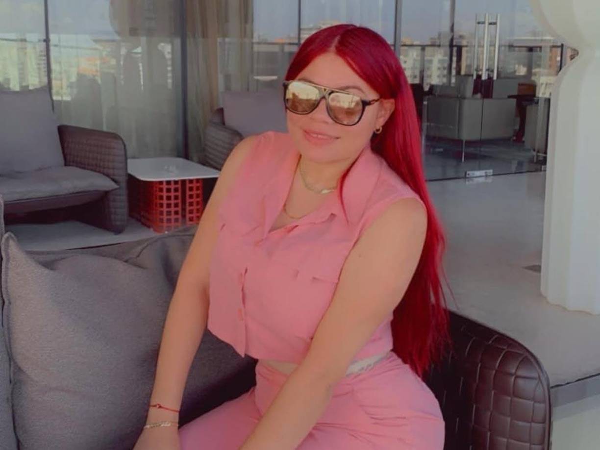 El caso de Pamela Almánzar se suma a otros incidentes que han puesto en entredicho las prácticas de ciertos centros de cirugía estética en el país. 