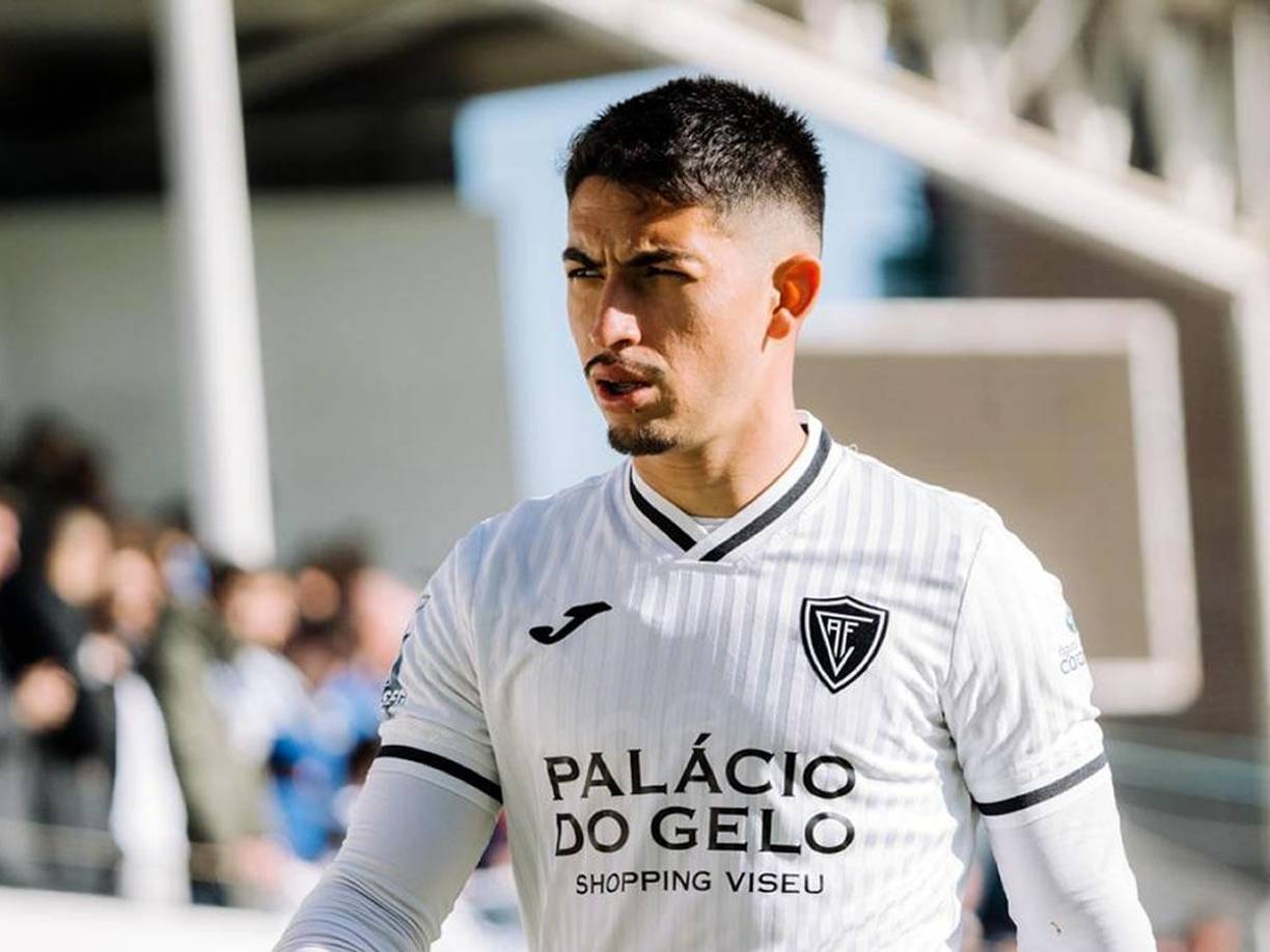 Por parte del catracho, estuvo presente en la goleada que recibió el Atlético de Viseu ante el equipo del jugador activo más veterano.