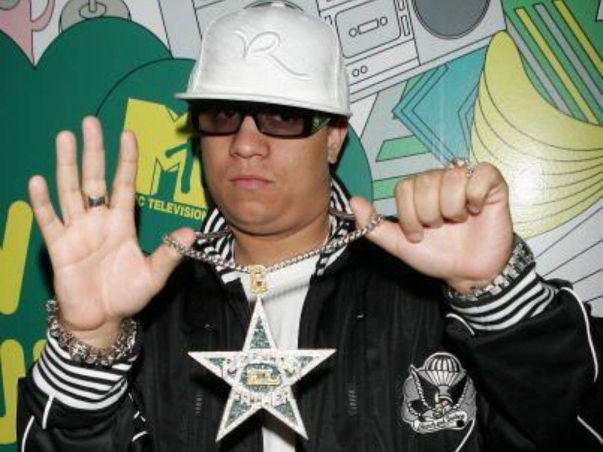 Héctor Luis Delgado Román (Héctor ‘el Father’): Este músico saltó a la fama con el nombre de Héctor ‘El Father’, quien de la mano con Tito el Bambino, crearon varios éxitos entre ellos, ‘Baila Morena’.