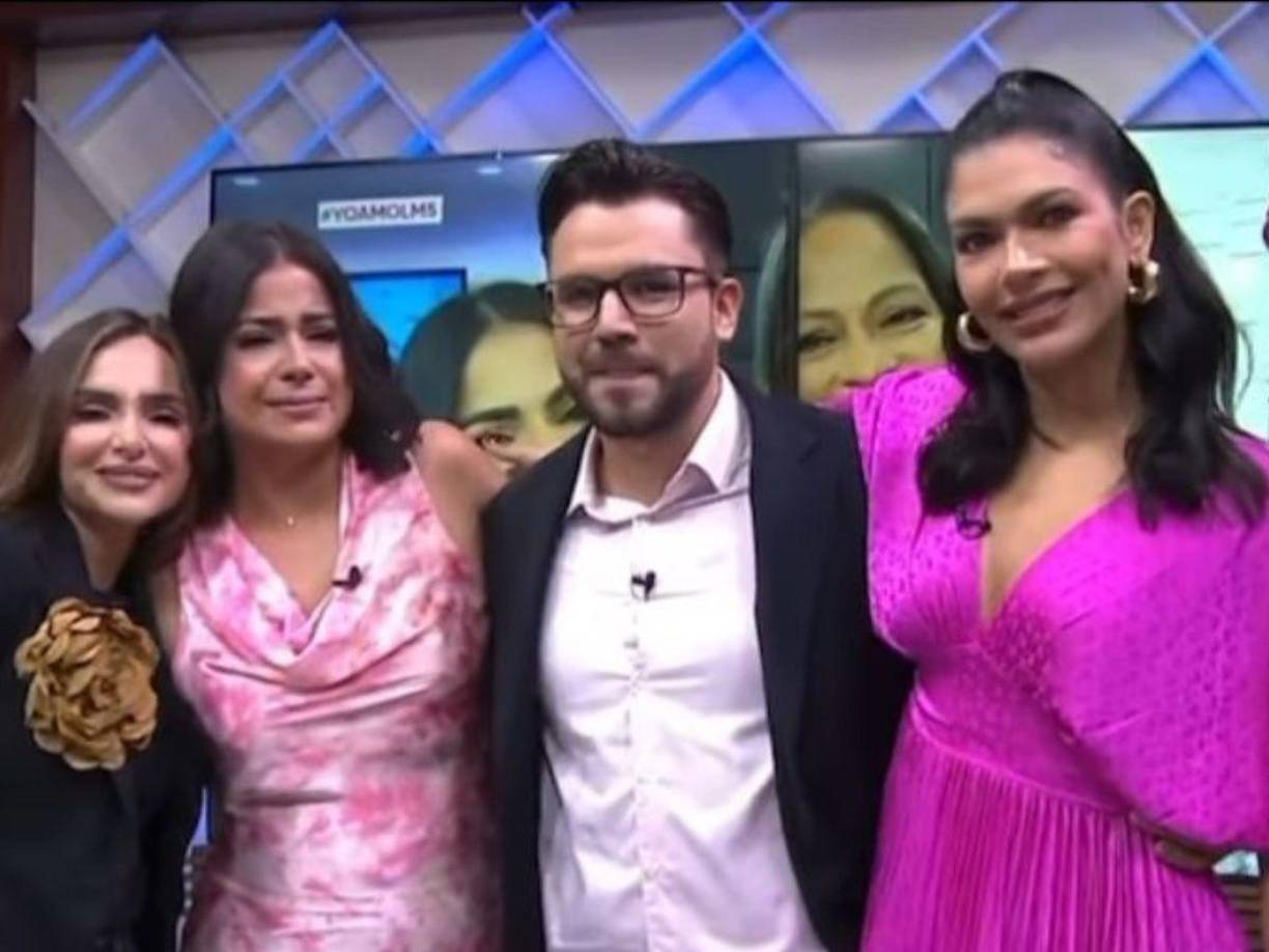 Tras el sorprendente anuncio, Samantha Velásquez fue apapachada por sus compañeros de Las Mañanas del 5 quienes no dudaron en desearle los mejores éxitos en sus futuros proyectos. 