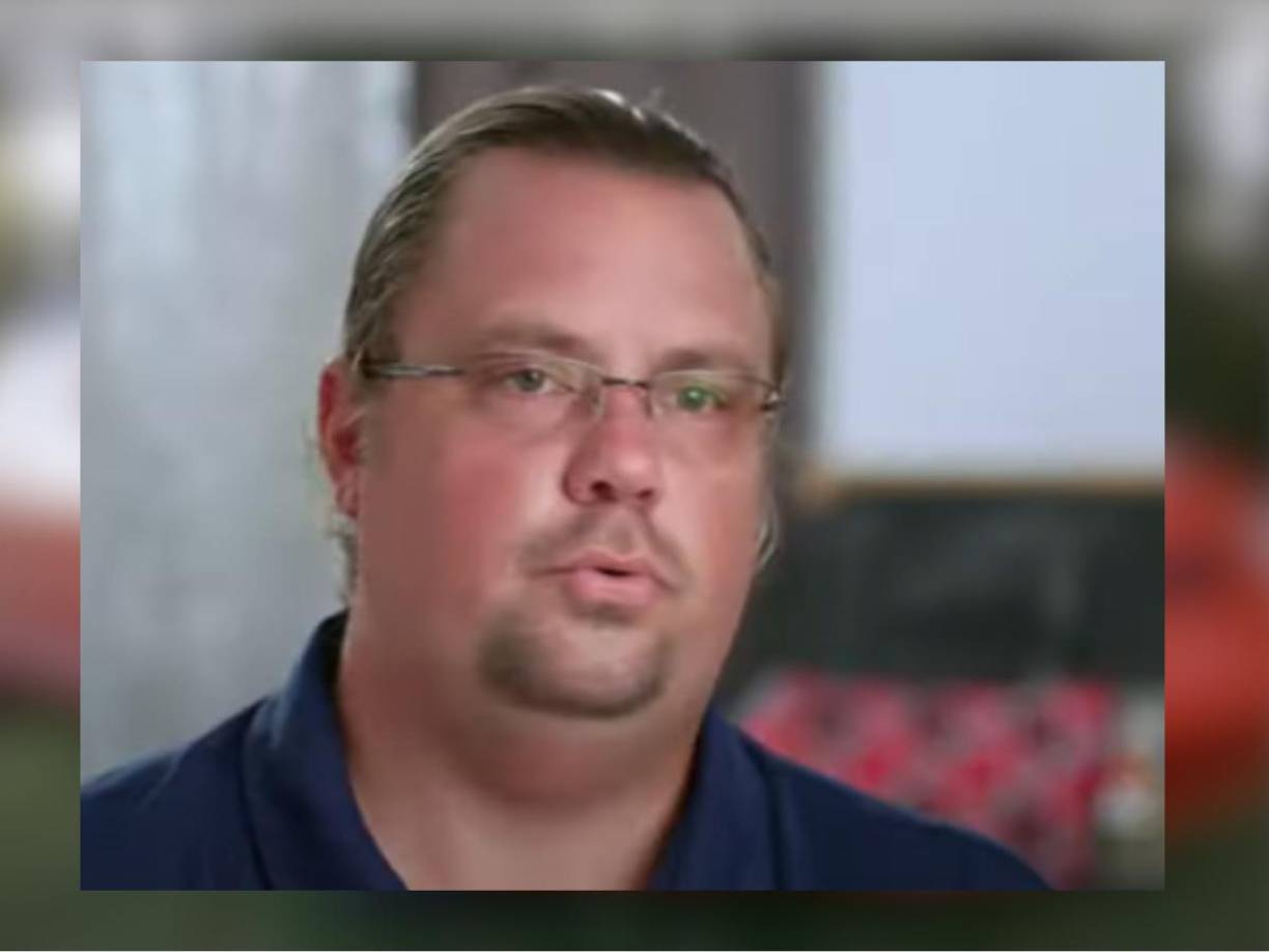 Según psicológos, Nathaniel padece de una condición denominada como objetofilia.