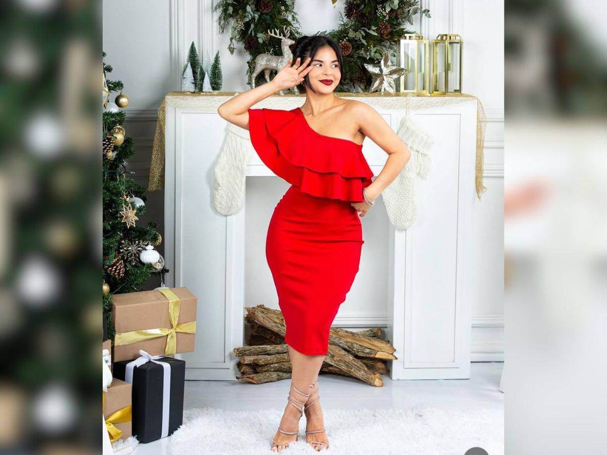 Alisson Mejía ha dado la bienvenida de manera oficial a la Navidad con esta sesión de fotos. 