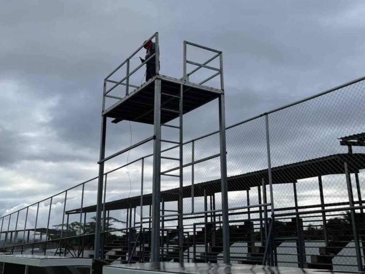 El estadio Óscar Peralta recibe una inversión de más de 350,000 lempiras para la remodelación.