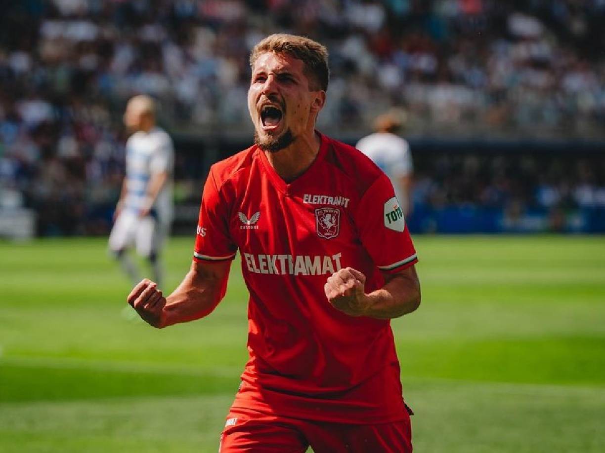 “Le deseo, en nombre de todo el equipo, una pronta recuperación. Decidiremos en las próximas horas si convocamos a otro jugador”, agregó.