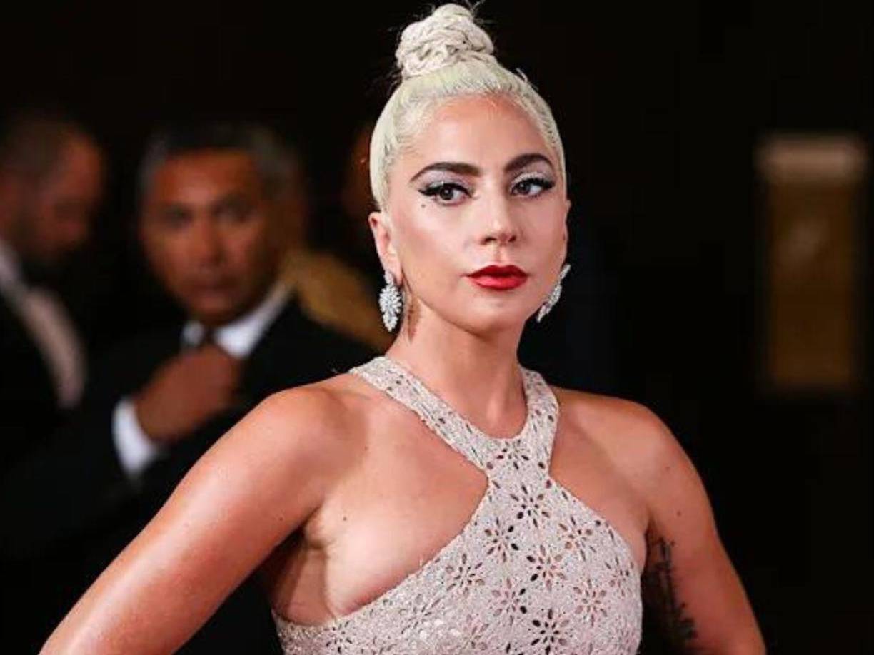 Ahora, dos años después de los hechos, ‘TMZ’ publica entre sus páginas que McBride ha interpuesto una demanda contra la cantante en la que le reclama los 500.000 dólares de la remuneración que nunca llegó a recibir.