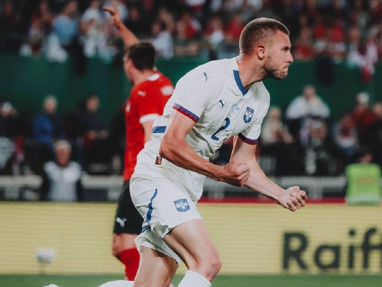 Según la ‘Gazzetta dello Sport’, el Milán quiere reforzar su defensa con la incorporación de Strahinja Pavlovic.