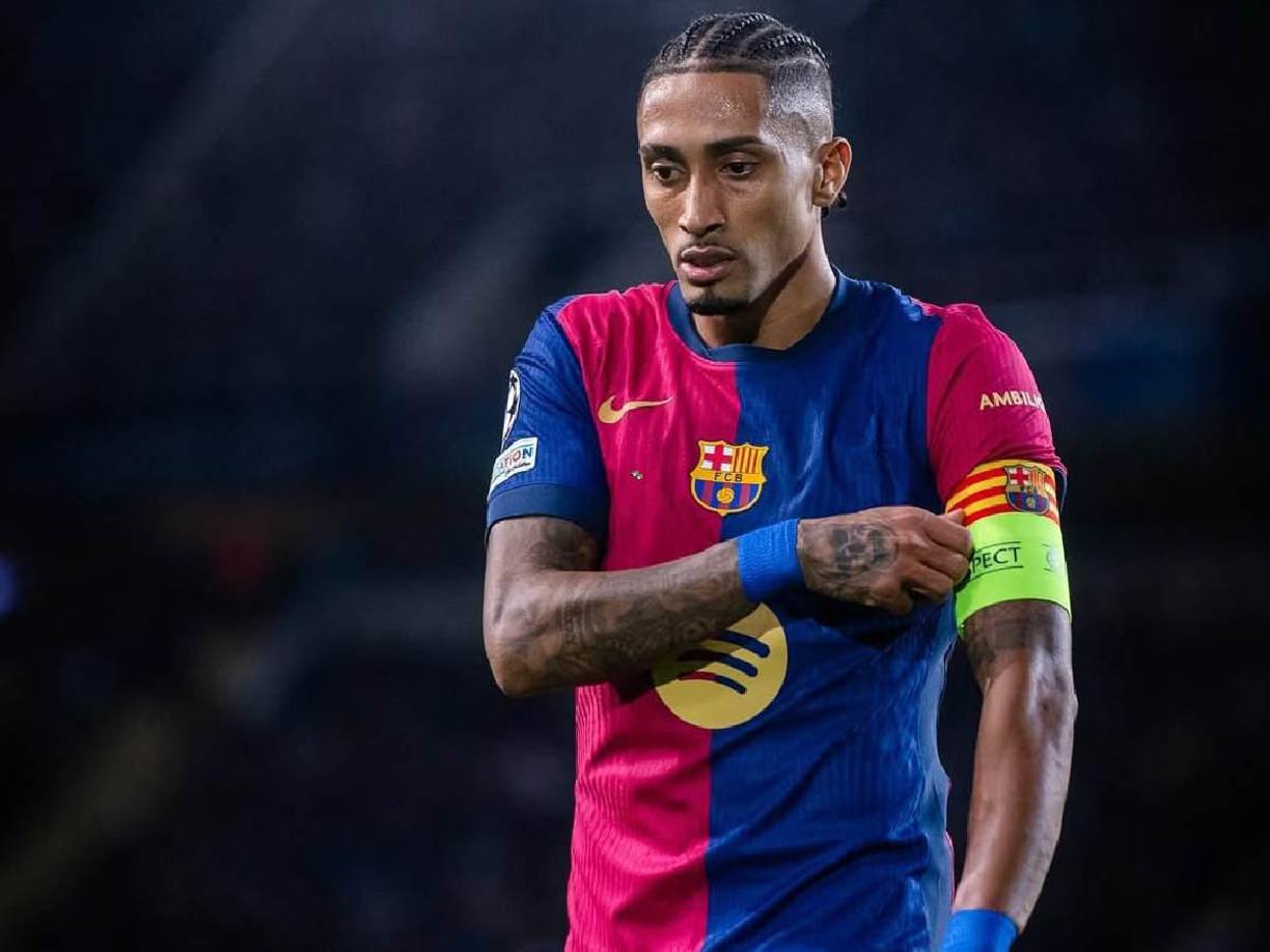 Informa el portal TBR News, que el Arsenal, Liverpool y Manchester City tendrían interés en Raphinha, jugador del Barcelona que está pasando por un buen momento.