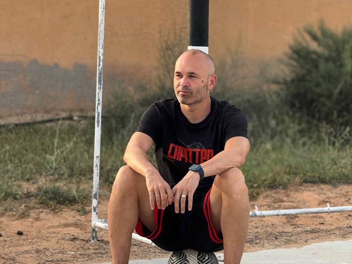 Andrés Iniesta todavía no piensa en el retiro luego de sufrir una de los episodios más fuerte para cualquier futbolista.