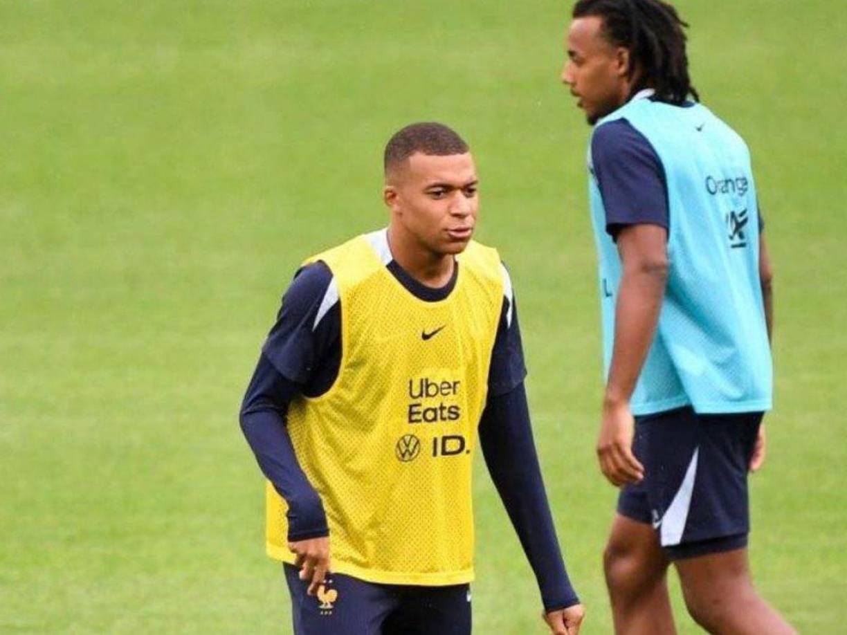 L’Équipe, el diario deportivo francés más prestigioso, dedica su editorial digital de este lunes al asunto y pone en cuestión el compromiso de Kylian con el combinado nacional.