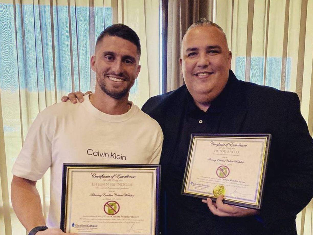 El exdefensor argentino ahora trabaja como agente de fútbolistas con la NOSS Football Agencia, es una agencia que tiene como base en Medellín, Londres y Dallas. 