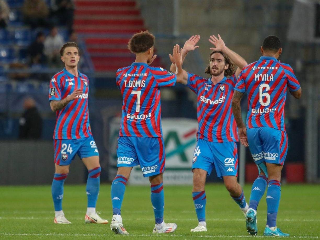 En la presente temporada, el nuevo club de Mbappé no tuvo un buen comienzo ya que ocupa la posición 13° de la tabla de clasificaciones. 