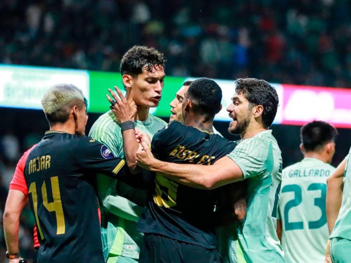 Lo que dice la prensa mexicana luego del 4-0 que le propinó su selección a Honduras que lo dejó eliminado a la Bicolor.