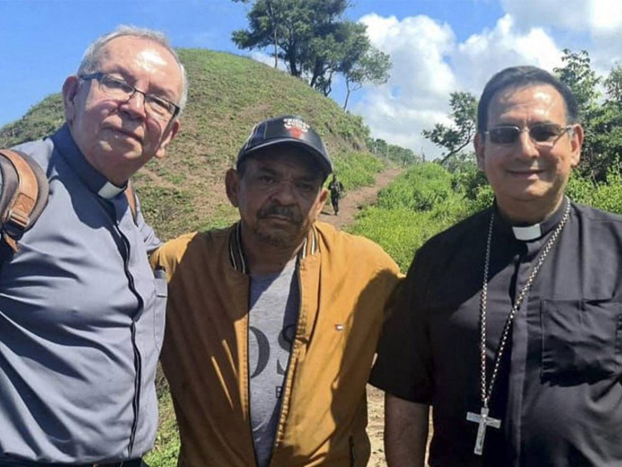 “Sentí un cambio a los tres días, cuando pareciera que ya estaba en las manos del ELN. Me hablaban diferente y me trataban diferente”, relató.