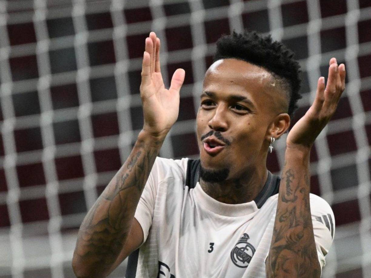 Militao ha venido mejorando tras su lesión y en la pretemporada demostró que ha recuperado su nivel. Acompañará a Rüdiger en la zaga central.