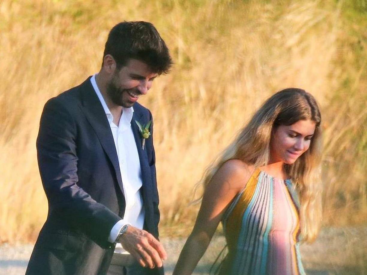Piqué le fue infiel a Shakira con Clara y fue descubierto por la niñera Lili. 
