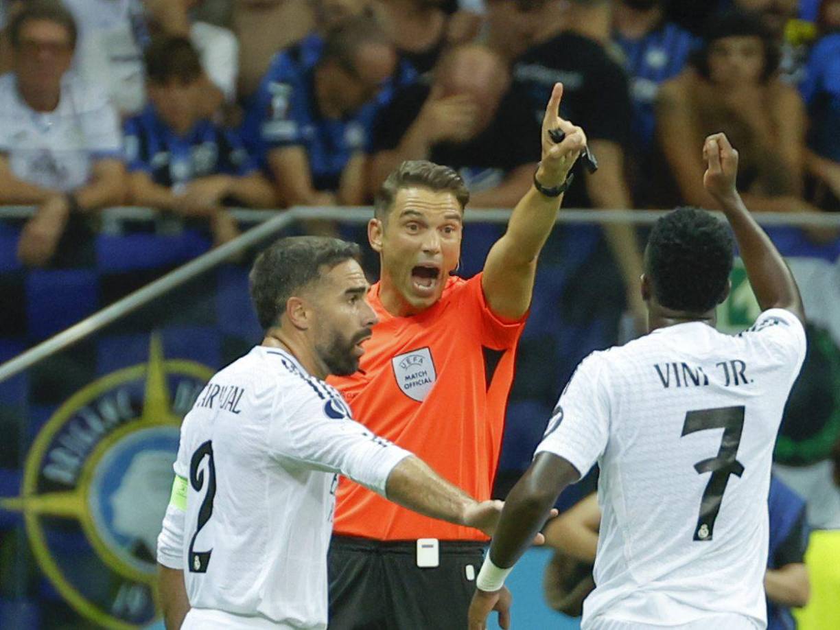 Durante el juego, Vinicius recibió un tarjeta amarilla. 