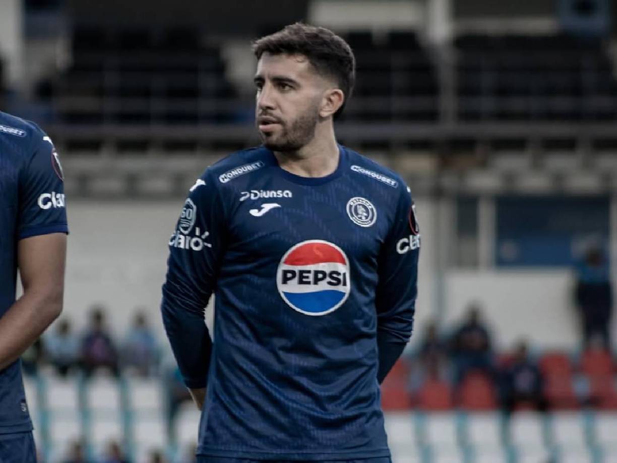 En la zona mixta el goleador de Motagua informó que la novia de su hermana estaba presente en el Chelato Uclés. En clara referencia a la pareja de Rodrigo.
